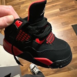 Toddler boys 6c retro 4